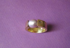 lavender pearl ring
