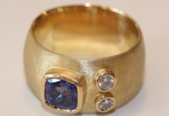 ring18